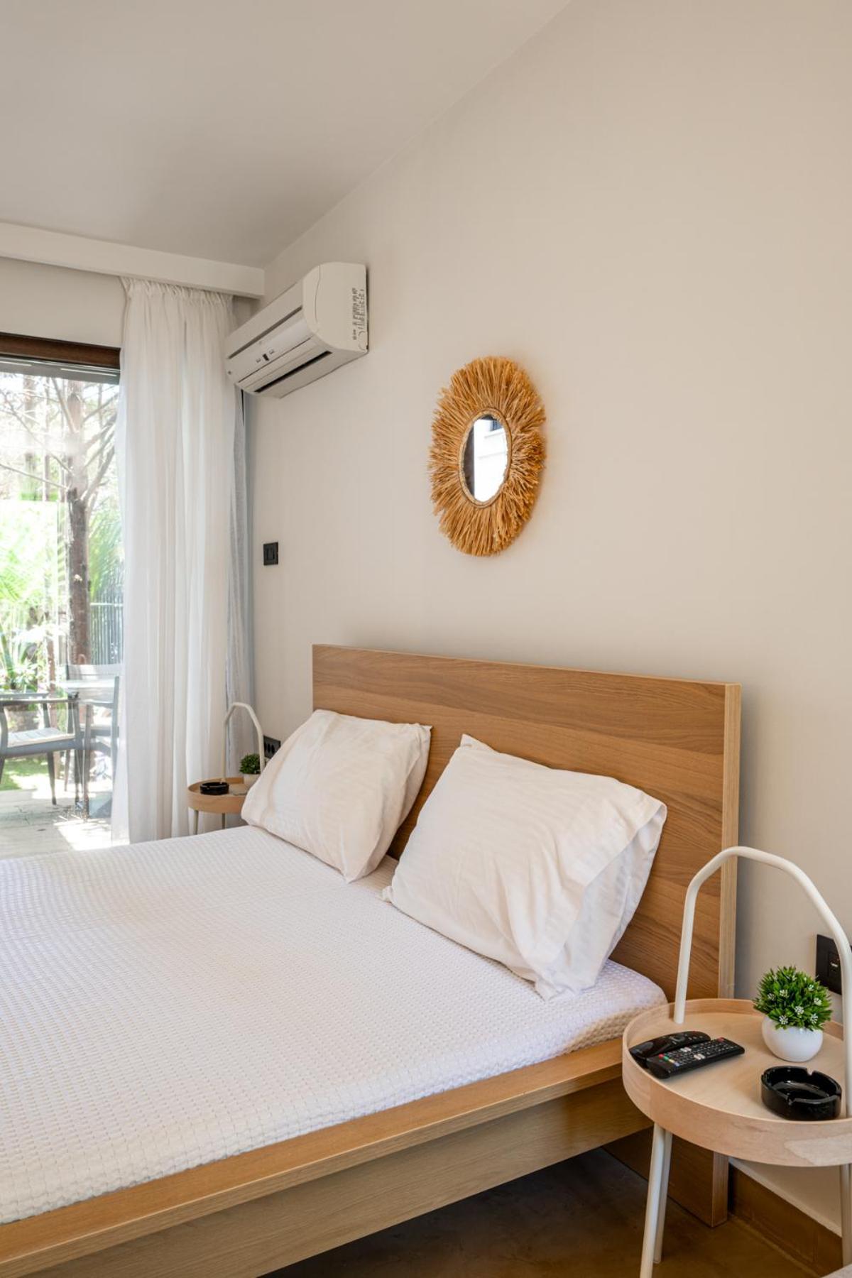 Alkis Guest House By Aegiankazarte Kapotidhes Екстериор снимка